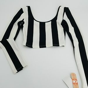 🆕️ Gianni Bini Long Sleeve Striped Crop Top